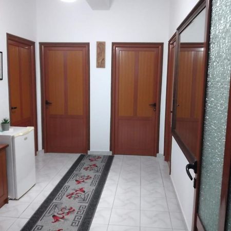 White Villa Berat Kültér fotó