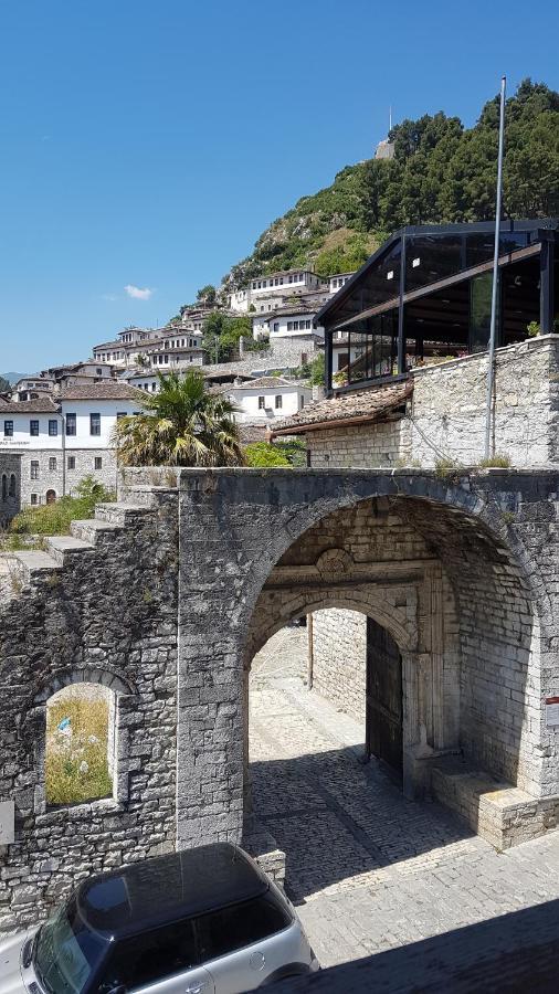White Villa Berat Kültér fotó