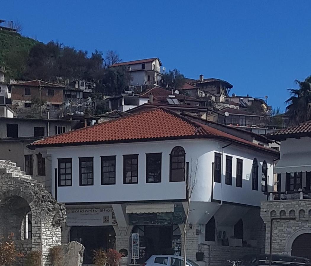 White Villa Berat Kültér fotó